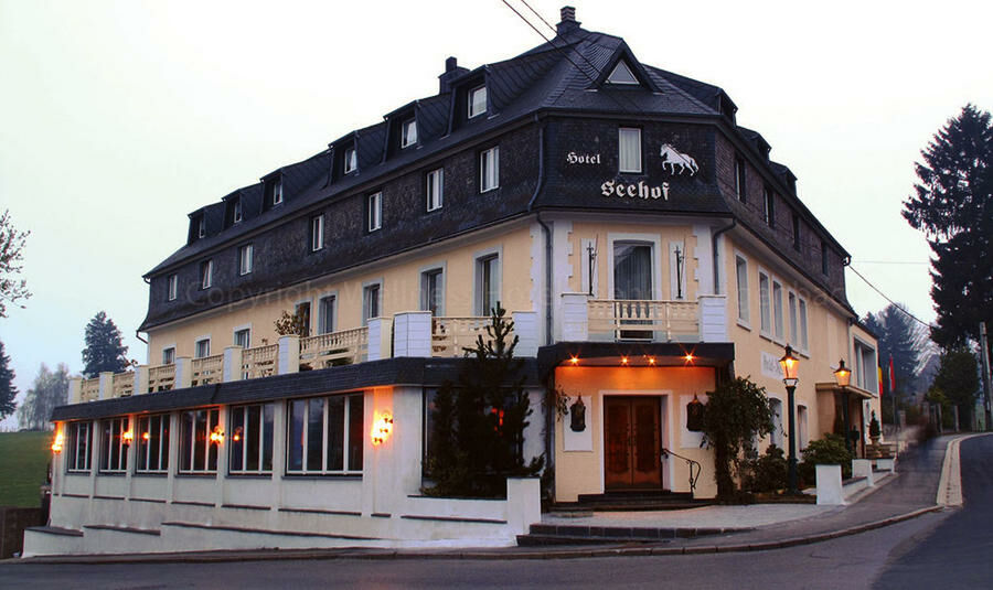 WELLNESS HOTEL SEEHOF Butgenbach