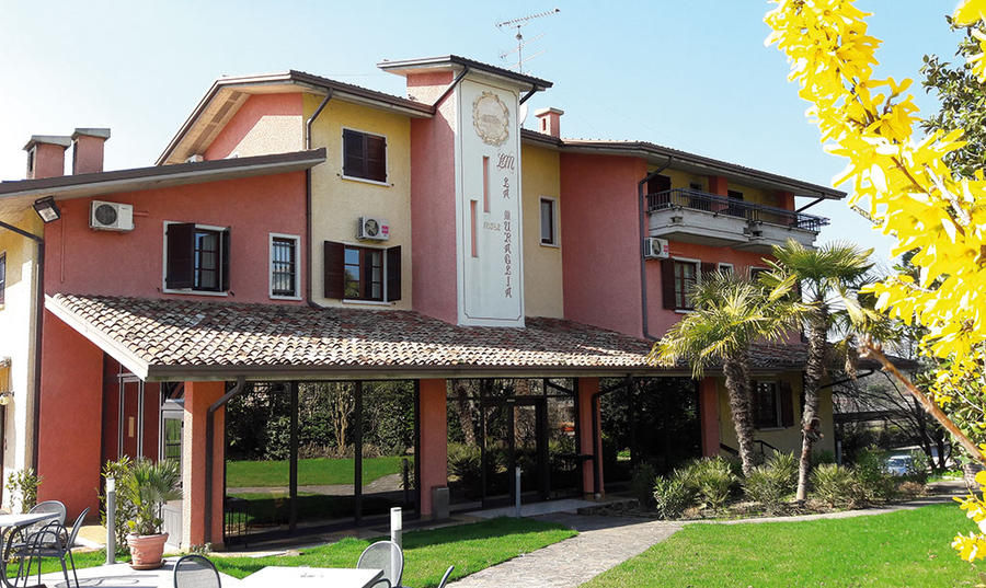 HOTEL IL CASTELLO-Pozzolengo